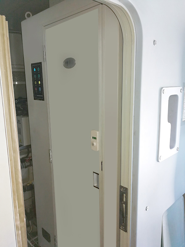 株洲中軌機(jī)電,真空衛(wèi)生間,工具智能柜,機(jī)車整體衛(wèi)生間,智能制造